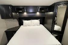 2016 Dutchmen Voltage Triton 3451 – 5th Wheel Toy Hauler. - Photo 39