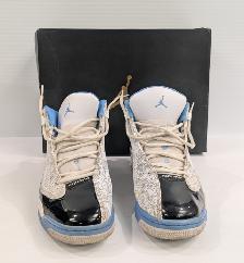 (B5373) Nike / Air Jordan Mid-top Basketball : Air Jordan Dub...