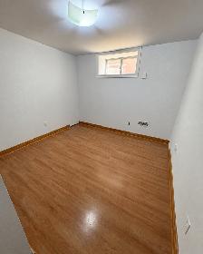 SPACIOUS 3 BEDROOM APARTMENT ONLY $2299 - Photo 5