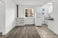 Bachelor apartment available in Little Italy - Photo 4