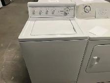 Laveuse seule traditionnelle blanche Kenmore