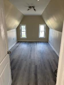 3 Bedroom for Rent 647-7051445 - Photo 4