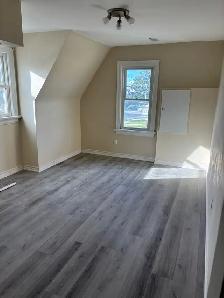 3 Bedroom for Rent 647-7051445 - Photo 6