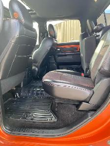 2017 DODGE RAM SPORT C/C 4X4 ' REAL HEAD TURNER' - Photo 10