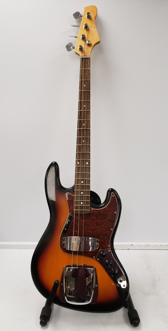 (9925431) Blue Rock CJB-250 Electric Bass Guitar