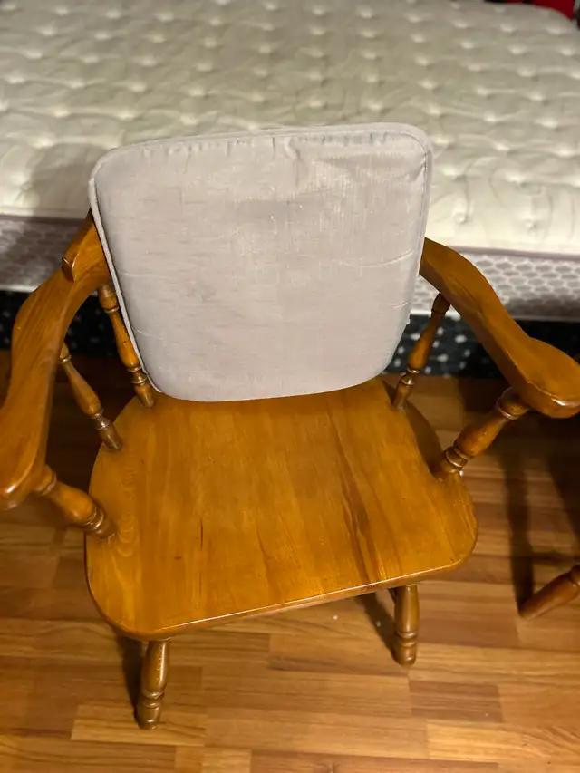 ONE LIKE NEW YET SOLID MAPLE CAPTAINS CHAIR/CUSHIONAS PICTURED