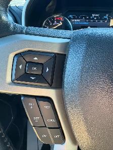 2022 Ford F-350 Lariat Super Crew Long Box Dually Diesel - Photo 12