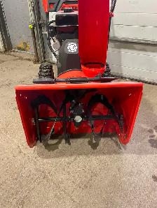 2025 ariens platinum 24' walk behind snowblower - Photo 3