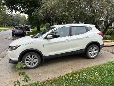 2018 Nissan Qashqai SV, AWD, WHITE, SAFETIED - Photo 4