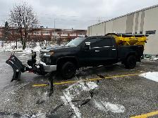 2025 Snowex Renegade Salter 1.5 yard - Photo 4