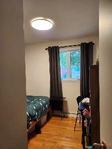 1 Chambre à louer dans maison - Photo 2