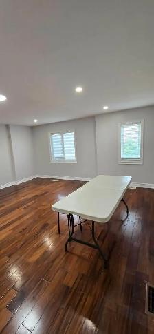 YorkU- Private Bachelor - Upper unit - Photo 2