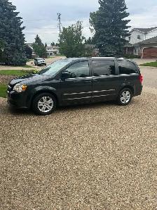 2012 Dodge Grand Caravan Crew
