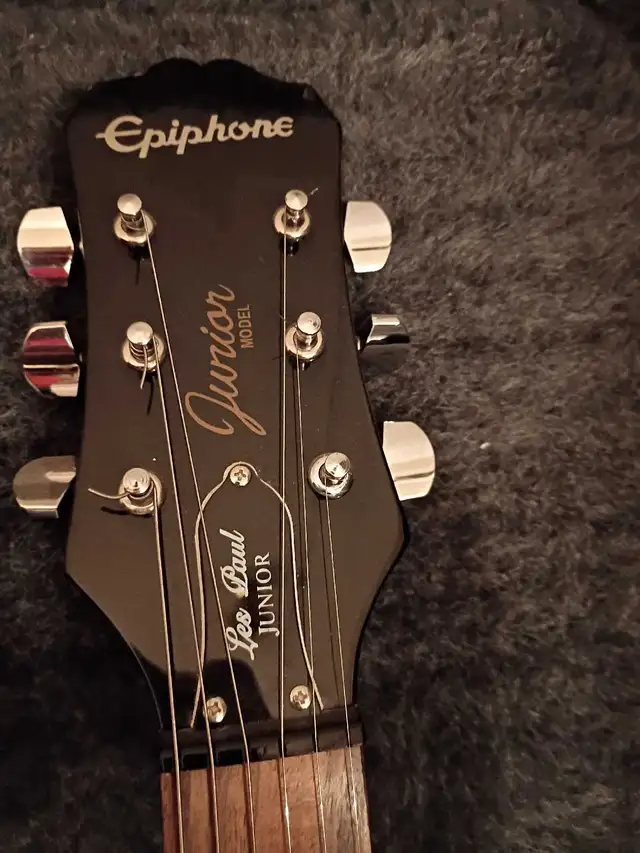 guitar epiphone Les Paul junior