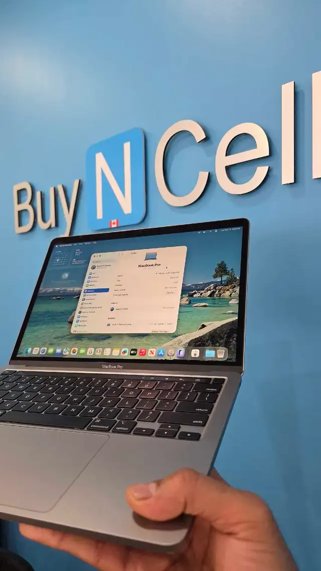 Apple MacBook Pro M2 Chip 2022 Touch Bar 8GB Ram 256GB SSD $950