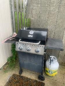 Free everythings free! moving sale bbq, bike, lawnmower, - Photo 3