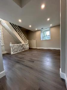 2-Bedroom Apt in Beautiful Heritage Edwardian House w/ Parking