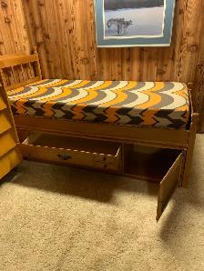 Captains Bed  For Sale - Photo 2