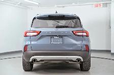 2023 Ford Escape PHEV - Photo 2