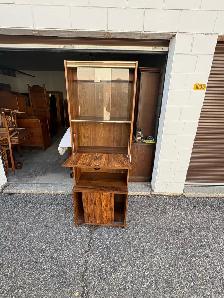 Free delivery used Vintage Mid-Century Modern Bar Cabinet