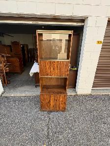 Free delivery used Vintage Mid-Century Modern Bar Cabinet - Photo 5
