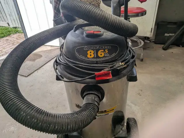 Shop-Vac ultra contractor 8 gallon vacuum