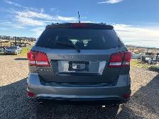 2012 Dodge Journey R/T AWD- LOW MILEAGE, NO ACCIDENTS, ONE OWNER - Photo 3