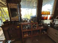 AUCTION - ANTIQUES & COLLECTABLES - SAT. OCT 31, 8 AM - Photo 9