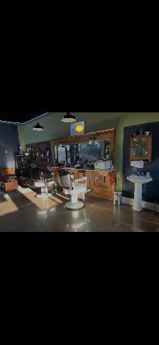 Classic Barber Wanted — Antica Barbershop