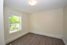 22-077 Bright, spacious flat in the West End - Photo 12