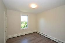 22-077 Bright, spacious flat in the West End - Photo 14