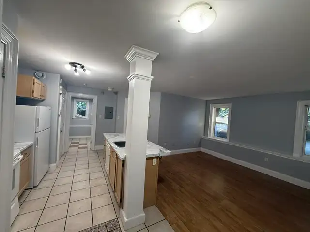 5677-83 Victoria Road - 5 Apartment for Rent