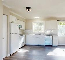 #3473 - 3 Bedroom/ 1.5 Bath Home For Rent $1800 Available now - Photo 4