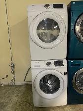 Laveuse sécheuse frontales blanches Samsung ( remis a neuf )