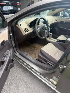 2011 Chevrolet Malibu LT - Photo 4
