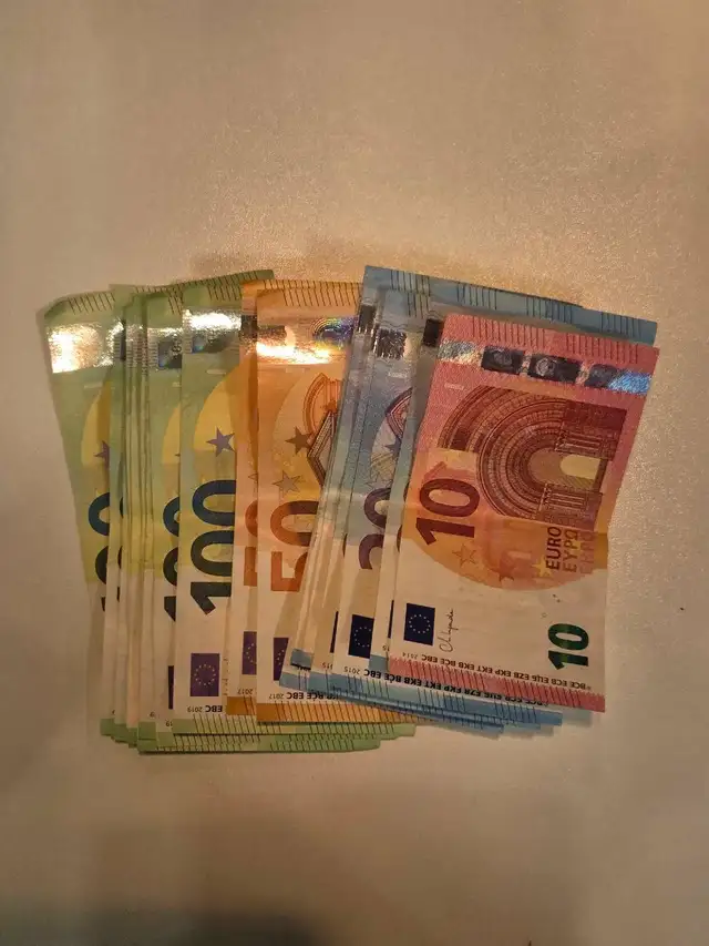 Central Bank of Europe Euro Banknotes and Coins Buy & Sell