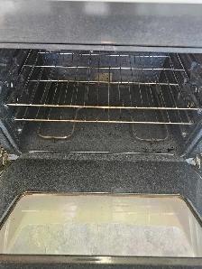 kenmore Stove 30' - Photo 2