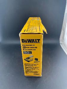 Dewalt DCB094K USB Charging Kit 20v NEW - Photo 3