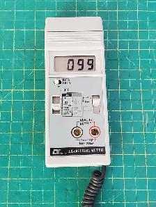 Lutron LX-102 Electronic Light Meter - Photo 2