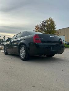 2005 CHRYSLER 300 C - Photo 3