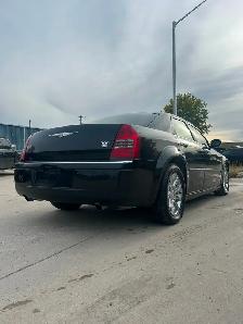 2005 CHRYSLER 300 C - Photo 4