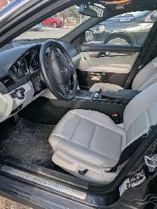 2009 Mercedes C300 - Photo 4
