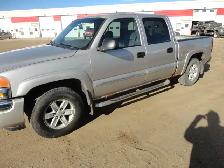 2006 GMC Sierra 4x4 - Photo 4