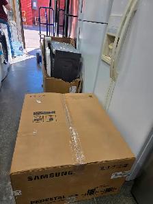 Samsung WE702NZ/US Laundry Pedestal