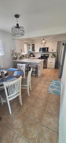Brampton-Kennedy/Bovaird- Newly Renovated 3 Bdrm Apt Avail - Photo 10
