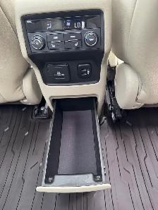 2018 GMC ACADIA ! DENALI ! ONE OWNER ! NO ACCIDENTS ! 4X4 ! - Photo 29