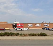 Prime 3,136 SF Retail Space for Lease - Gateway Mall - Photo 2