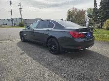 2012 BMW 750LI - Photo 2