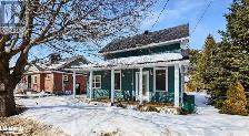 Furnished Huntsville Home: All-Inclusive, Walk to Main St & Lake - Photo 10