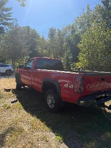 2006 Chevy 2500 - Photo 3